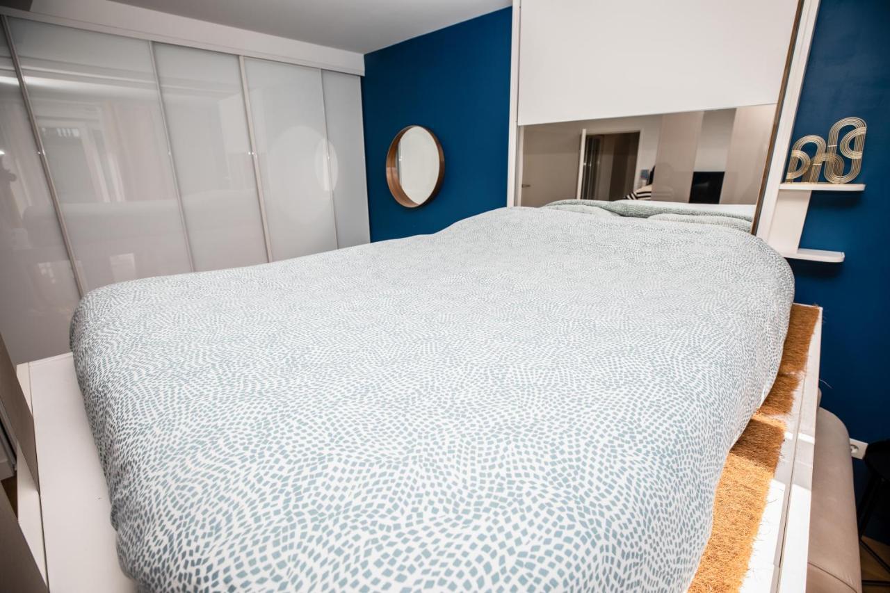 Fabulous standing et parking privé Lägenhet Le Plessis-Robinson Exteriör bild